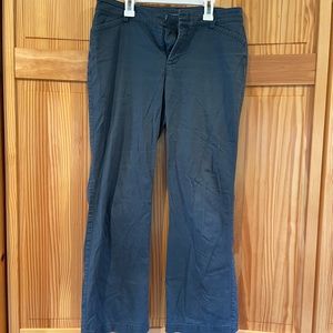 Dockers light navy blue cotton pants, size 8P medium